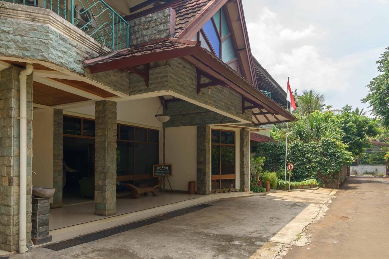 Reddoorz Plus Near Kemang Raya Yakarta Exterior foto